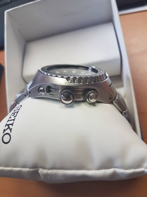 SEIKO Kinetic Cal. 5m85 GMT Divers Watch - SUN019P1